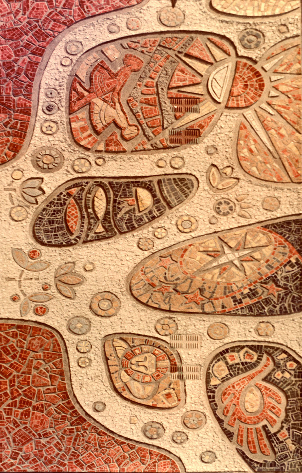 «Дерево життя». 1967. Керамічна мозаїка